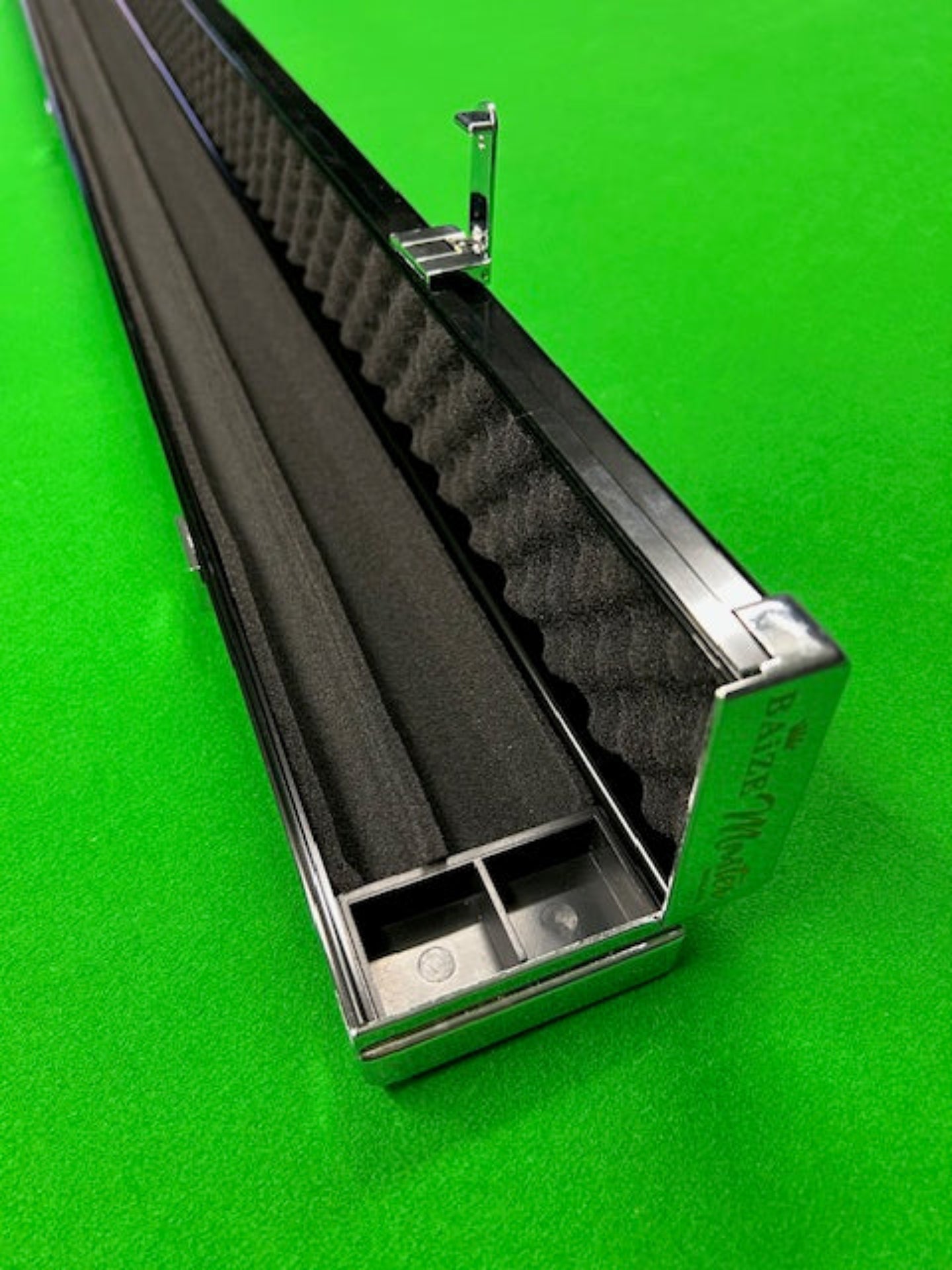 Baize Master 3/4 Length PRO LINE Aluminium Metal Ends Case (BLACK)