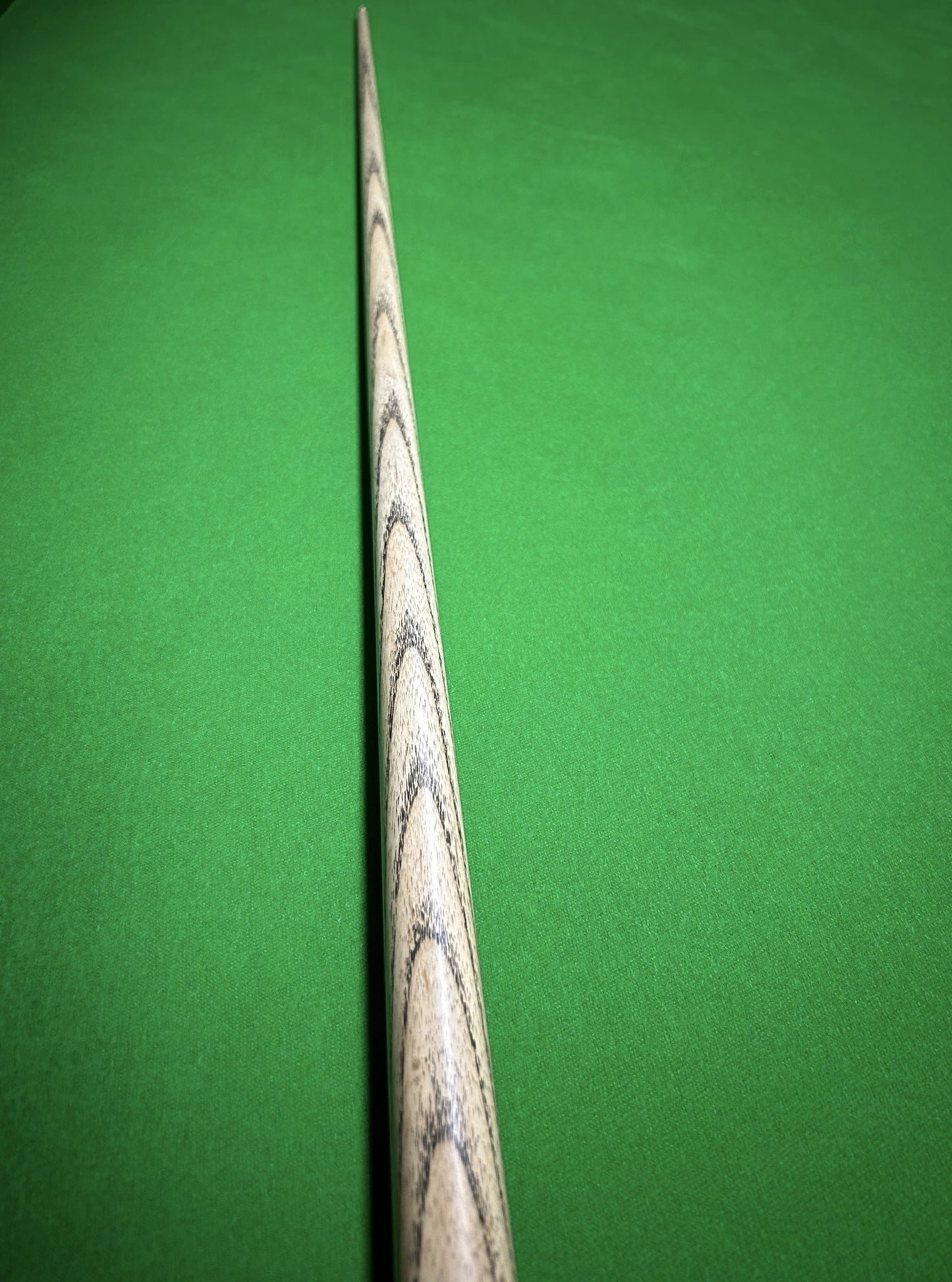 RT Cuesports Timeless 001 - ASH, 9.5MM, 59", 18.3OZ