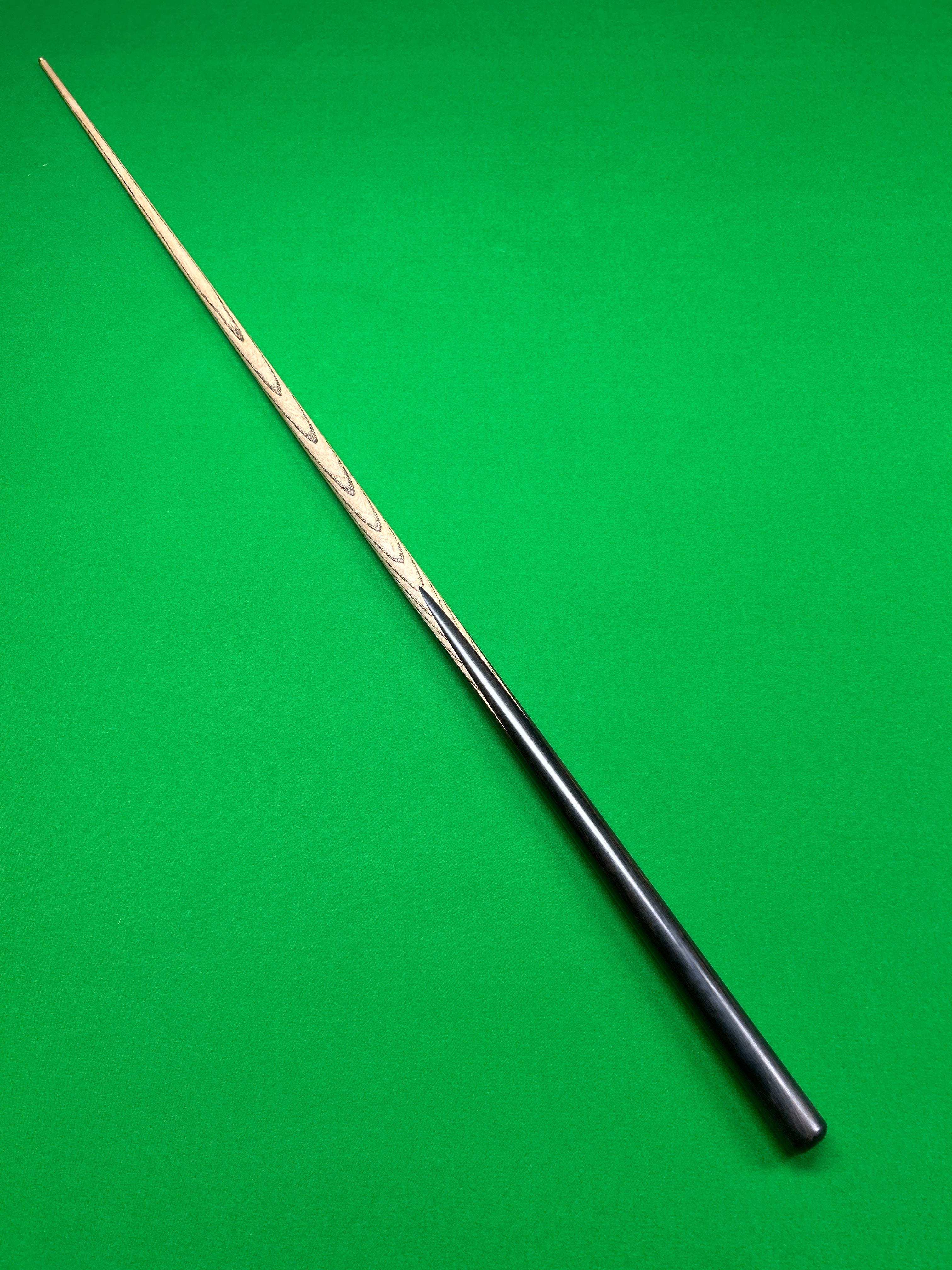 RT Cuesports Timeless 030 - ASH - 9.5mm - 59" - 18.6oz