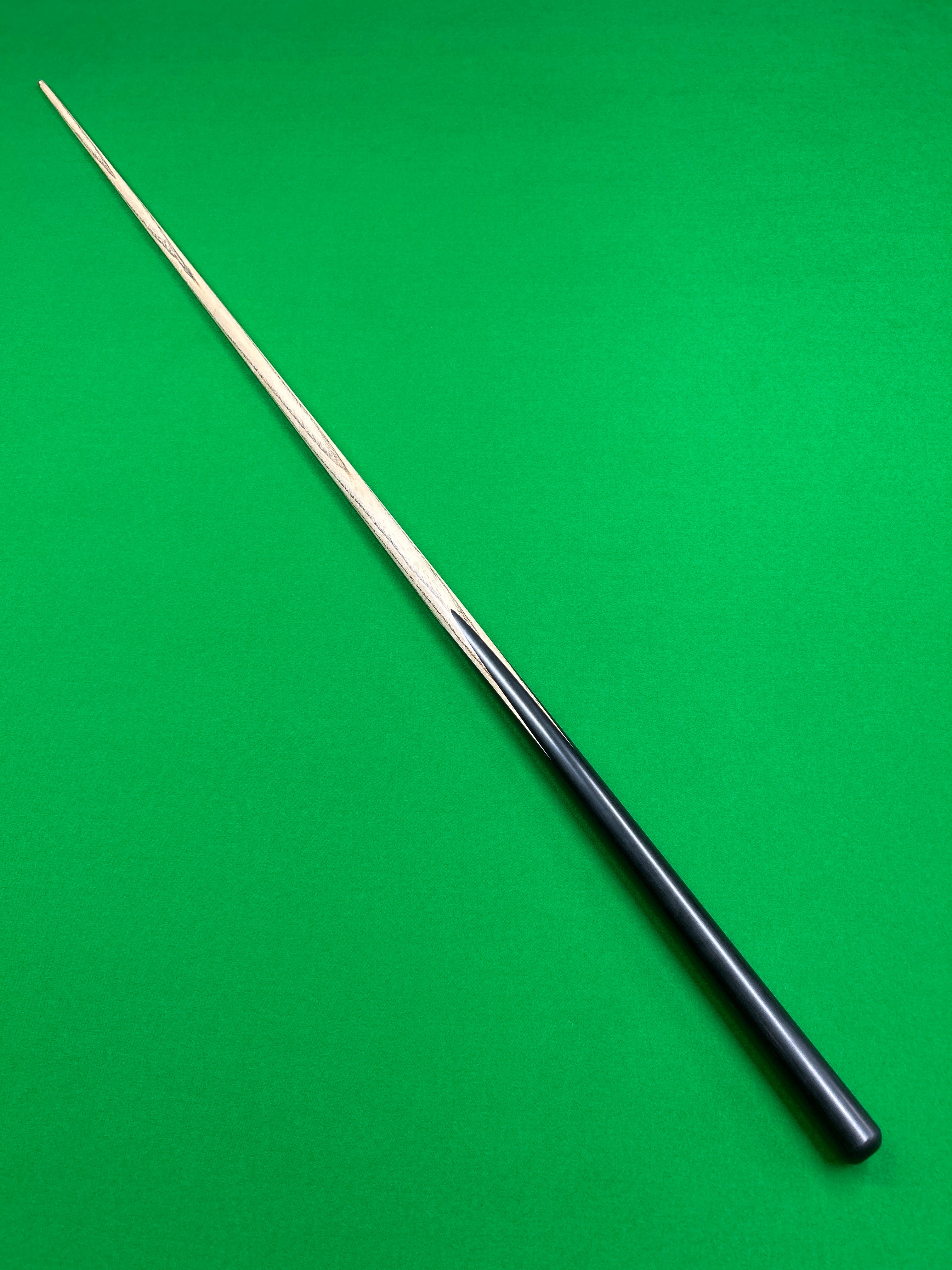 RT Cuesports Timeless 018 - 9.43MM - 58.5MM - 19OZ