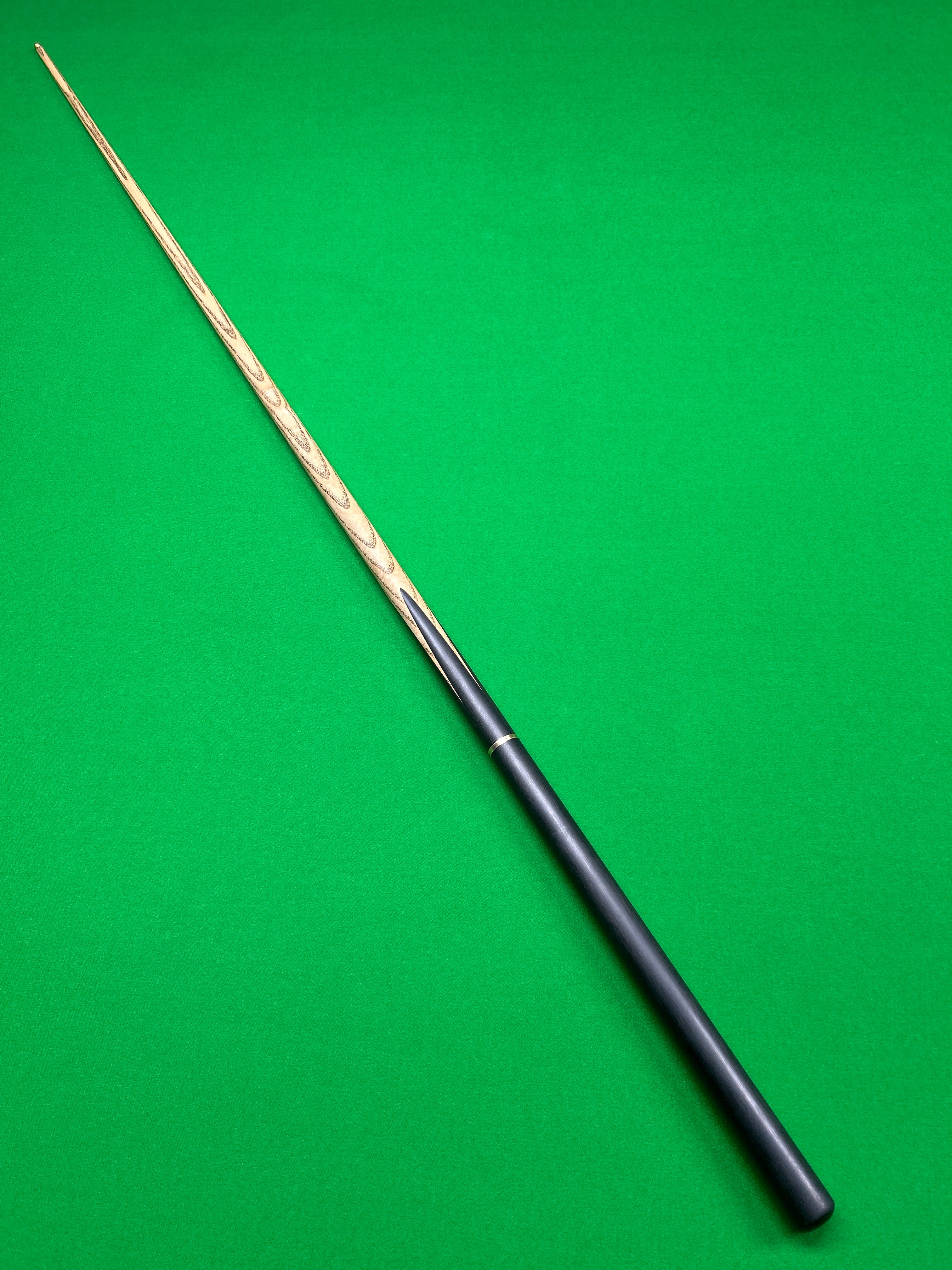 RT Cuesports Timeless 033 - ASH - 9.5mm - 58.5" - 19.3oz