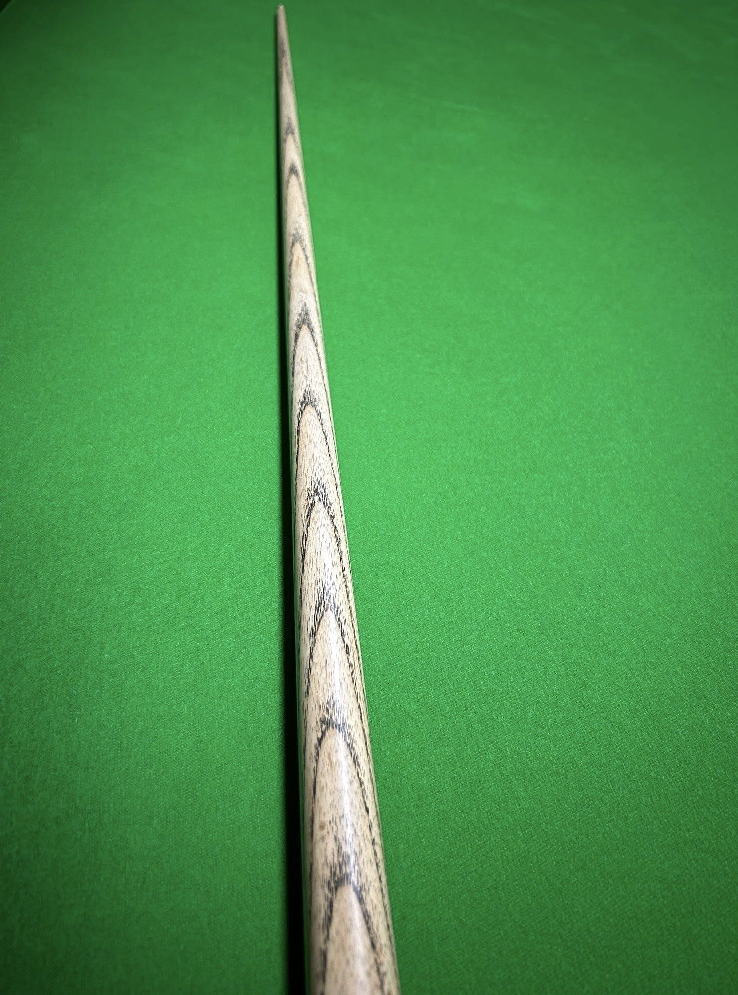 RT Cuesports Timeless 001 - ASH, 9.5MM, 59", 18.3OZ